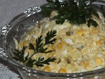 Zdjęcie potrawy Sałatka ziemniaczana z kukurydzą