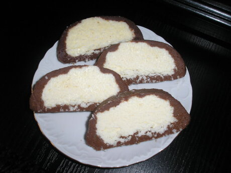 Rolada kokosowa