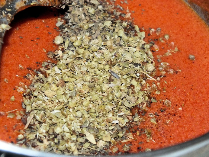 Błyskawiczny sos pomidorowy - zdjęcie 3