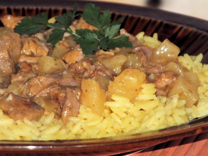 Curry z wieprzowiną i ananasem w sosie słodko-kwaśnym - zdjęcie 3