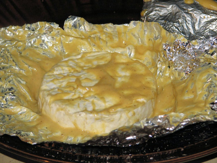 Musztardowy camembert z grilla - zdjęcie 3