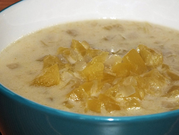 Rozgrzewająca zupa dyniowa z cebulą, czosnkiem i imbirem - zdjęcie 2
