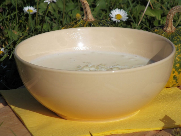 Zupa mleczna z dynią i zacierką - zdjęcie 2