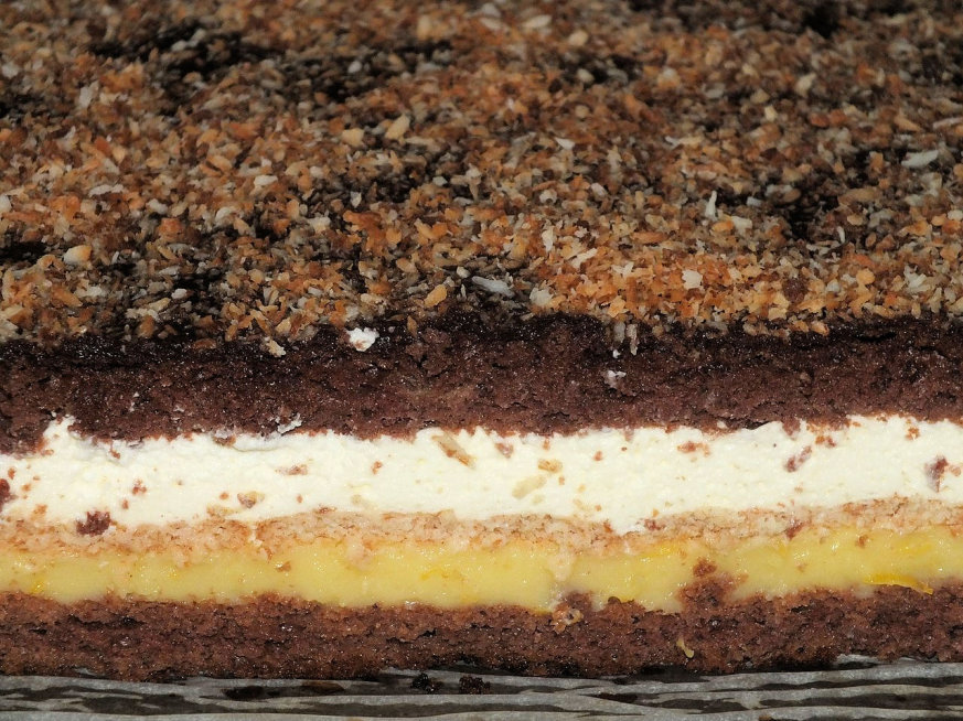 Ciasto cytrynowo-serowe - miękkie i orzeźwiające - zdjęcie 3
