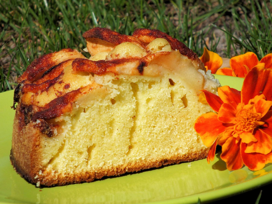 Ciasto maślane z jabłkami i cynamonem - zdjęcie 3