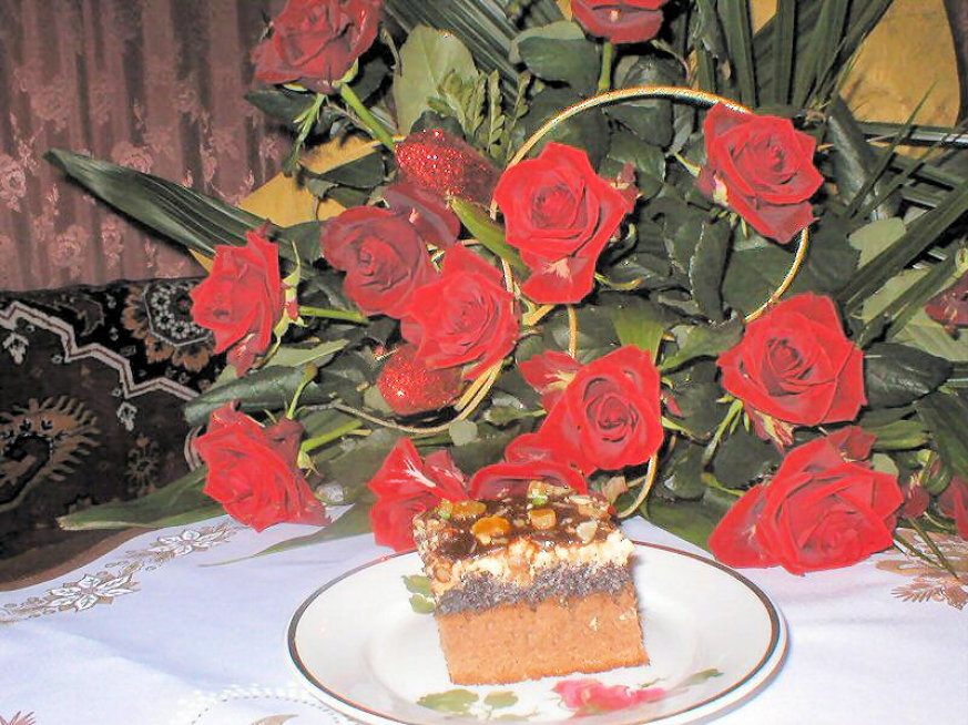 Ciasto z masą makowo-orzechową - zdjęcie 2