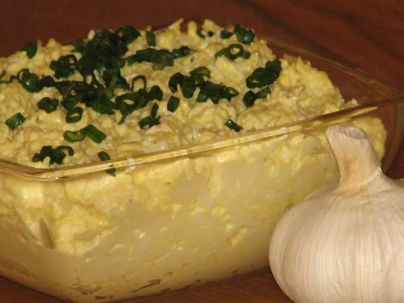 Pasta serowa z jajkiem