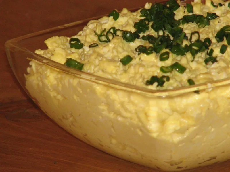 Pasta serowa z jajkiem