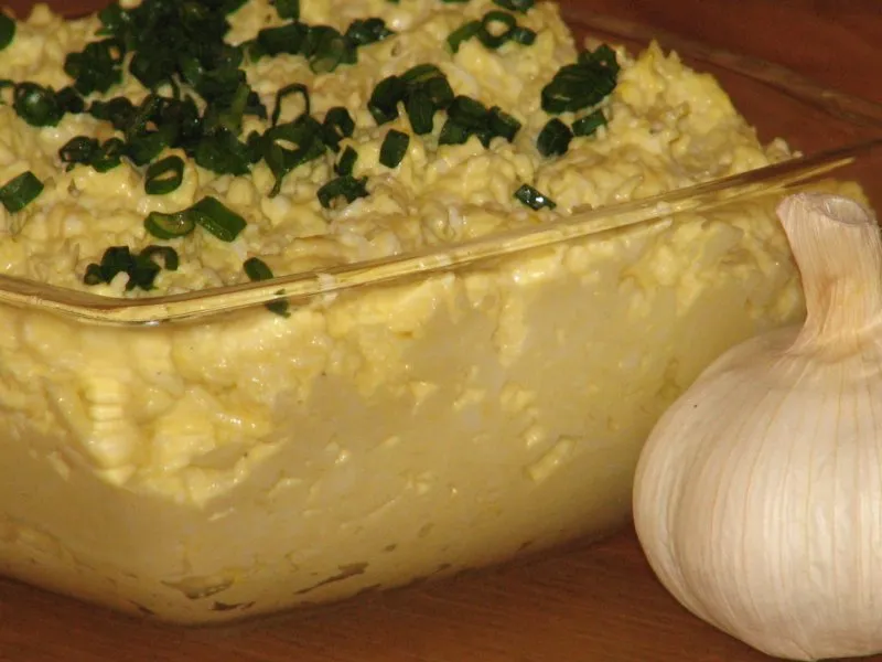 Pasta serowa z jajkiem