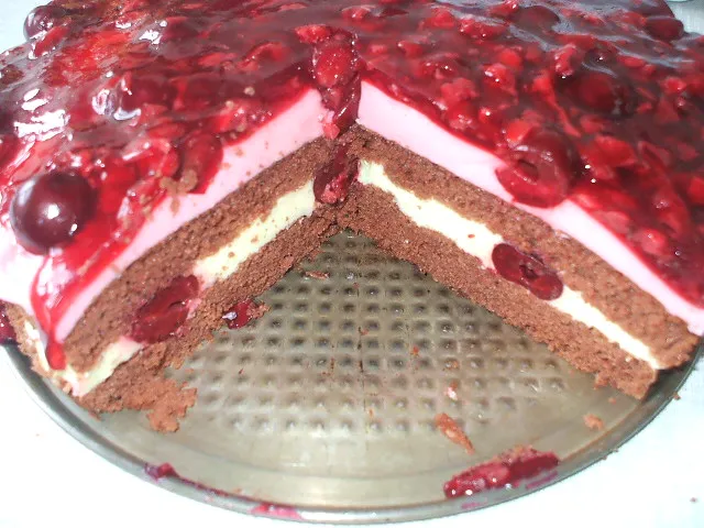 Ciasto na zimno z wiśniami