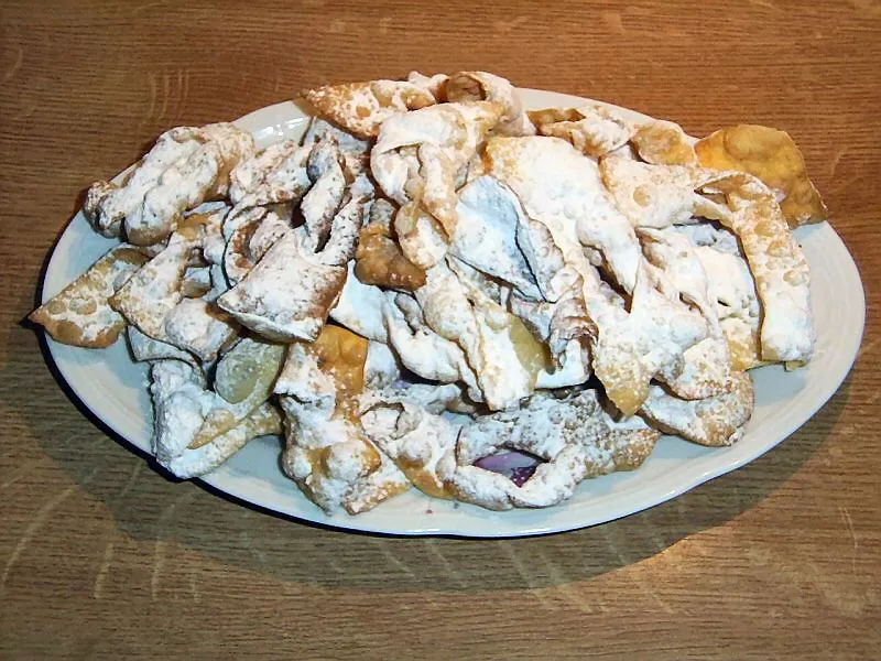 Faworki czyli chrust
