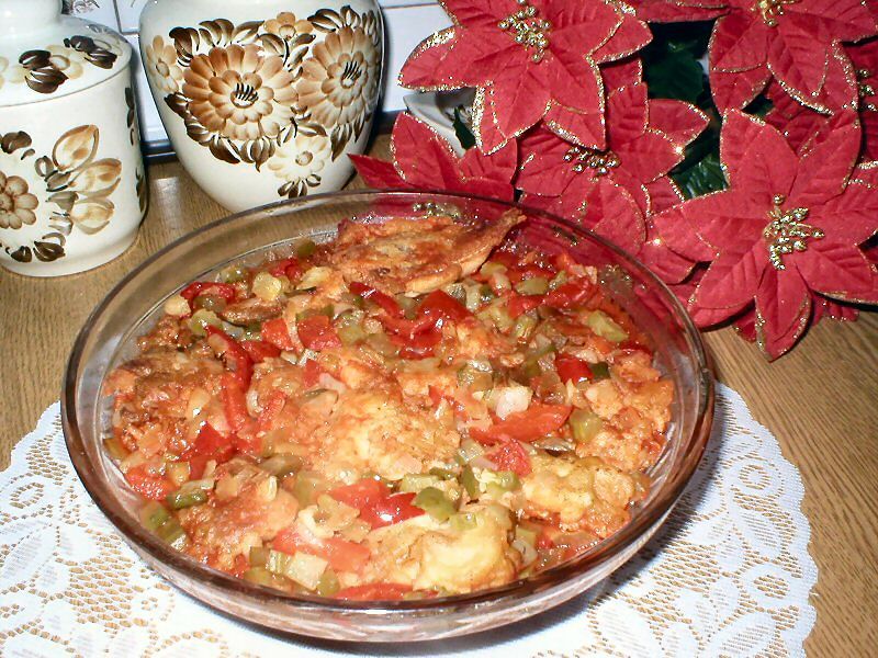 Śledzie w papryce i ogórku