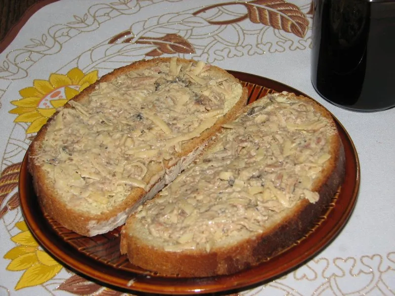 Pasta ze szprota wędzonego