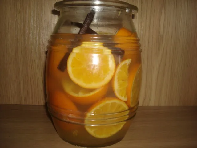 Likier mandarynkowy