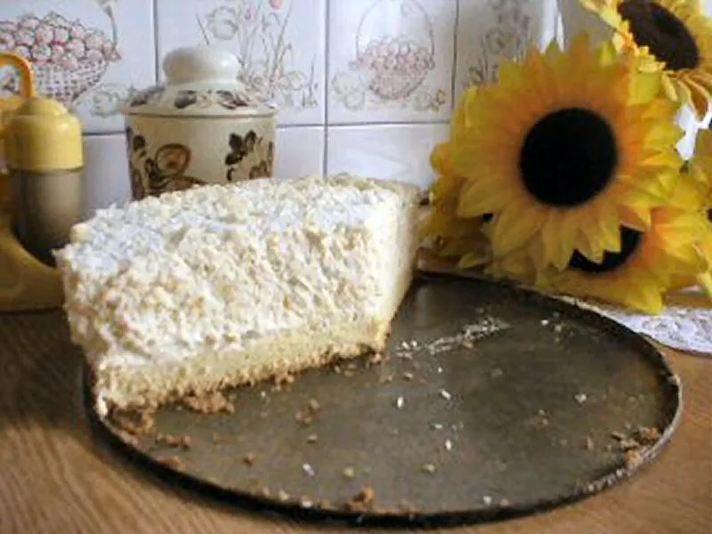 Tort śmietankowy Rafaello