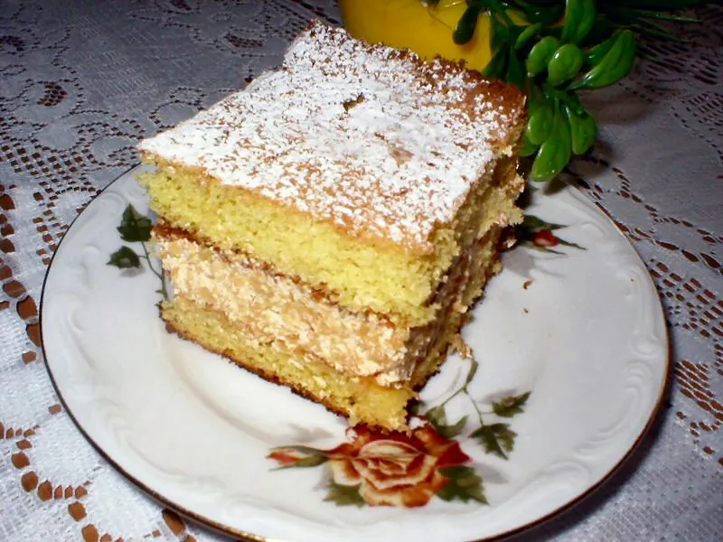 Przekładaniec biszkoptowy