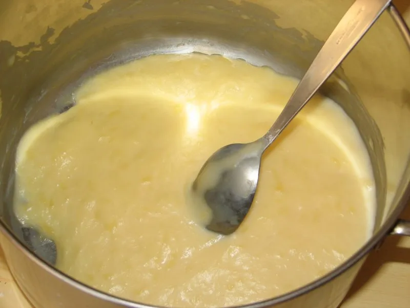 Ciasto z pieczonymi wiórkami