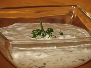 Dip z kiszonych ogórków - 2