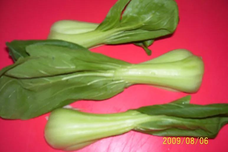 Kapusta chińska Pak Choi z czosnkiem