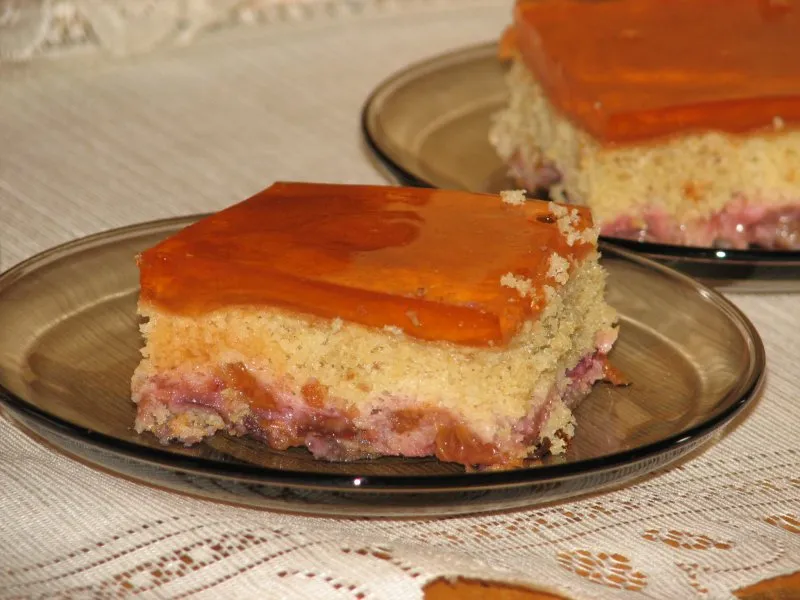 Śliwkowiec z galaretką
