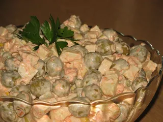 Oliwkowa sałatka - 1
