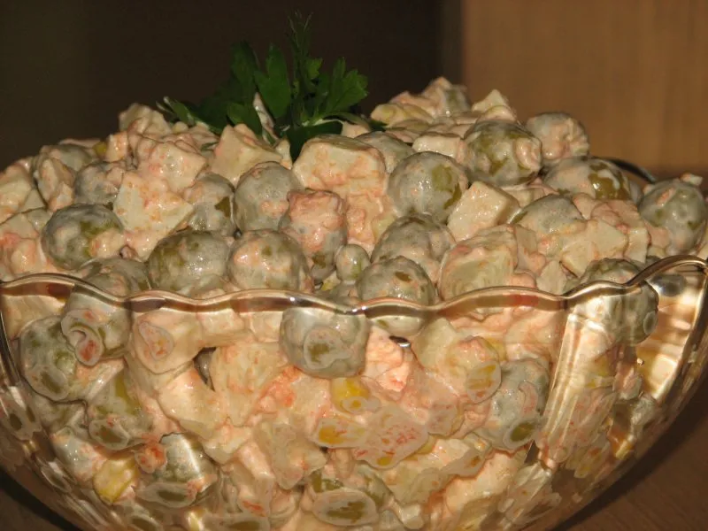 Oliwkowa sałatka