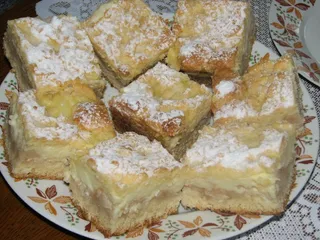 Szarlotka z budyniową masą - 3