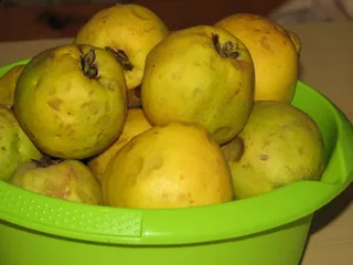 Konfitura z owoców pigwowca - 4