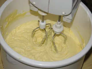 Tort orzechowo-kawowy z nutką miodu - 12