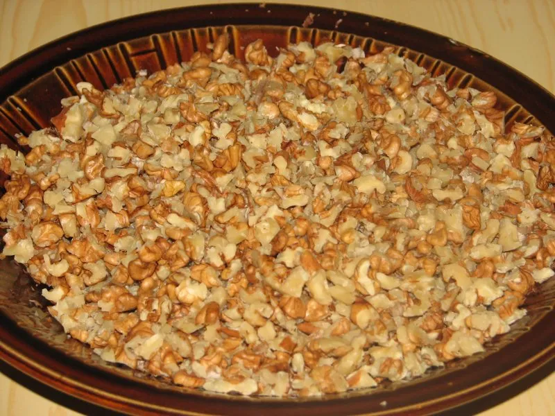 Tort orzechowo-kawowy z nutką miodu