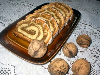 Rolada orzechowa - 2