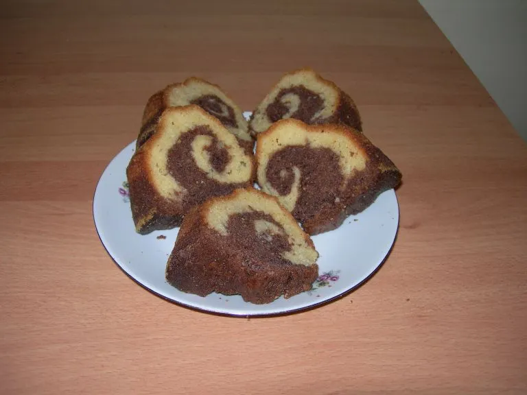 Babka orzechowa