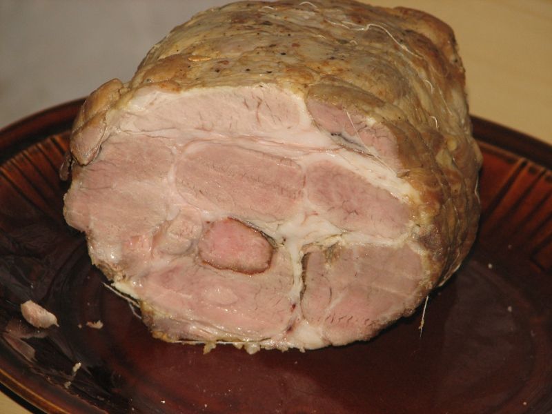 Karczek faszerowany kabanosem