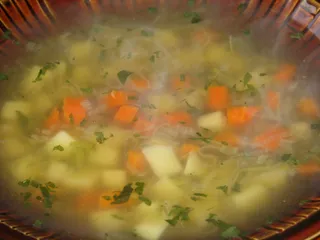 Zupa ziemniaczana z marchewką i porem - 1