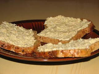 Pasta ze śledziem w oleju - 8