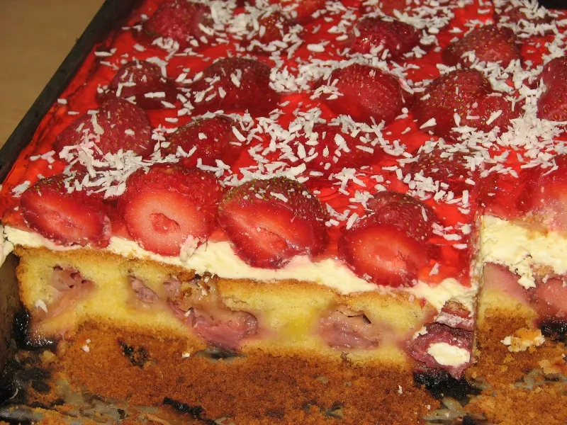 Ciasto truskawkowe z kokosem