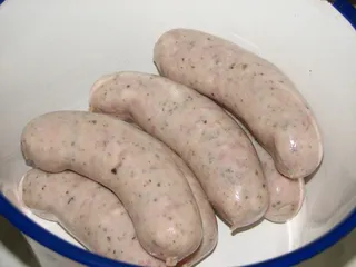 Zaparzona biała kiełbasa z grilla - 4