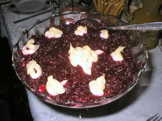 Śledzie w czerwonych buraczkach - 2