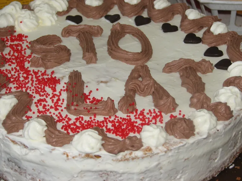 Śmietankowy tort z masą Nutellą