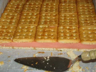 Błyskawiczna wiśniowa napoleonka - 6
