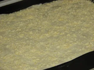 Ananasowiec z bitą śmietanką na biszkopcie - 9
