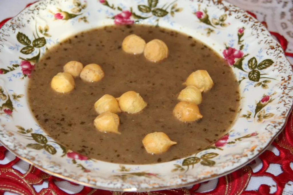 Wigilijna zupa grzybowa