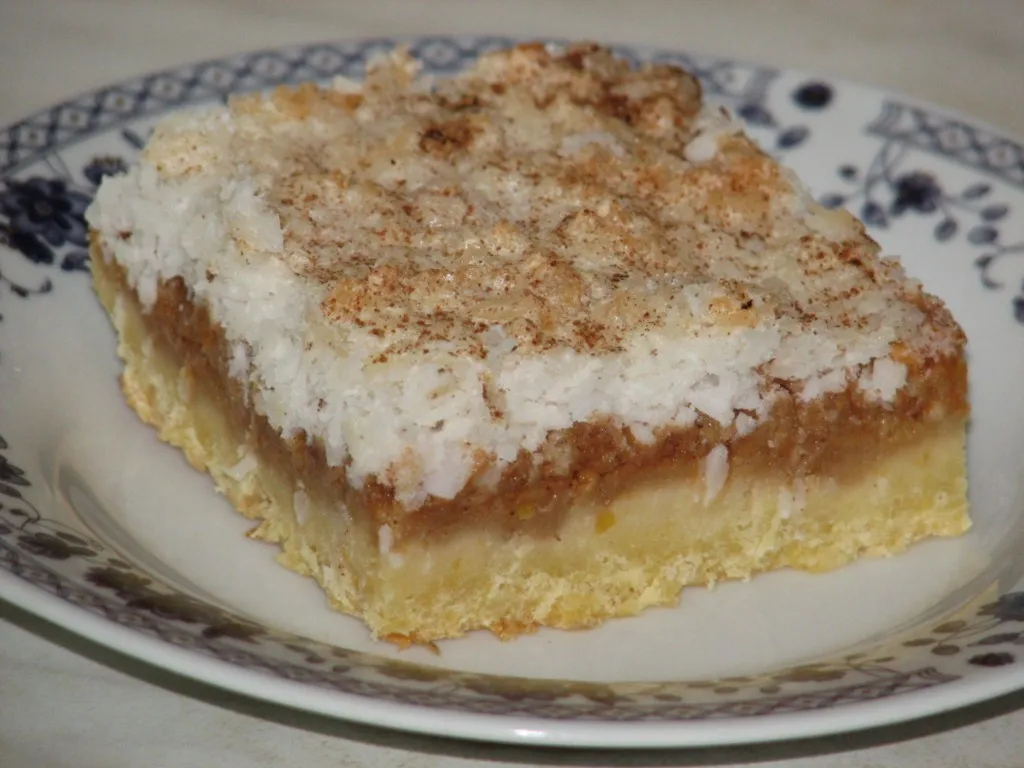 Kokosowa szarlotka