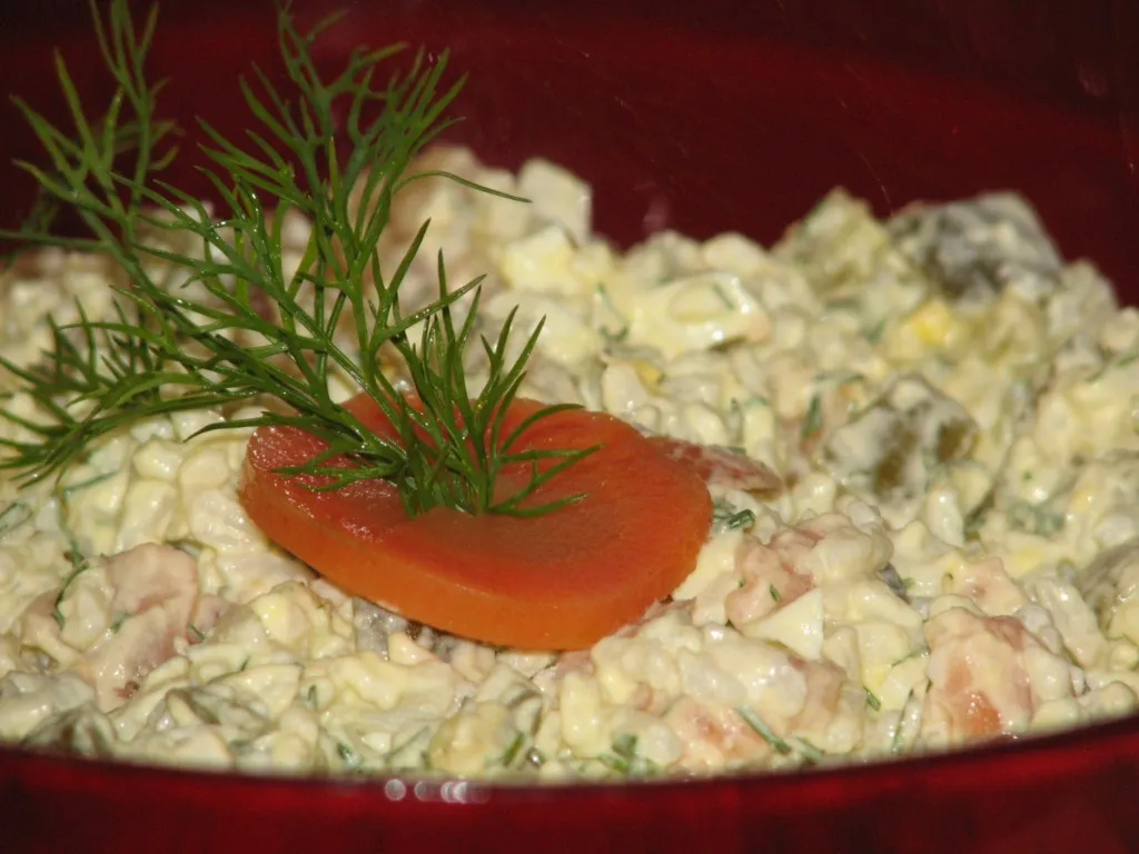 Sałatka z łososia