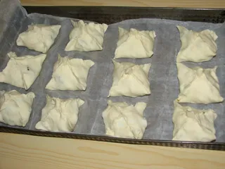 Jajka z pieczarkami w cieście francuskim - 15