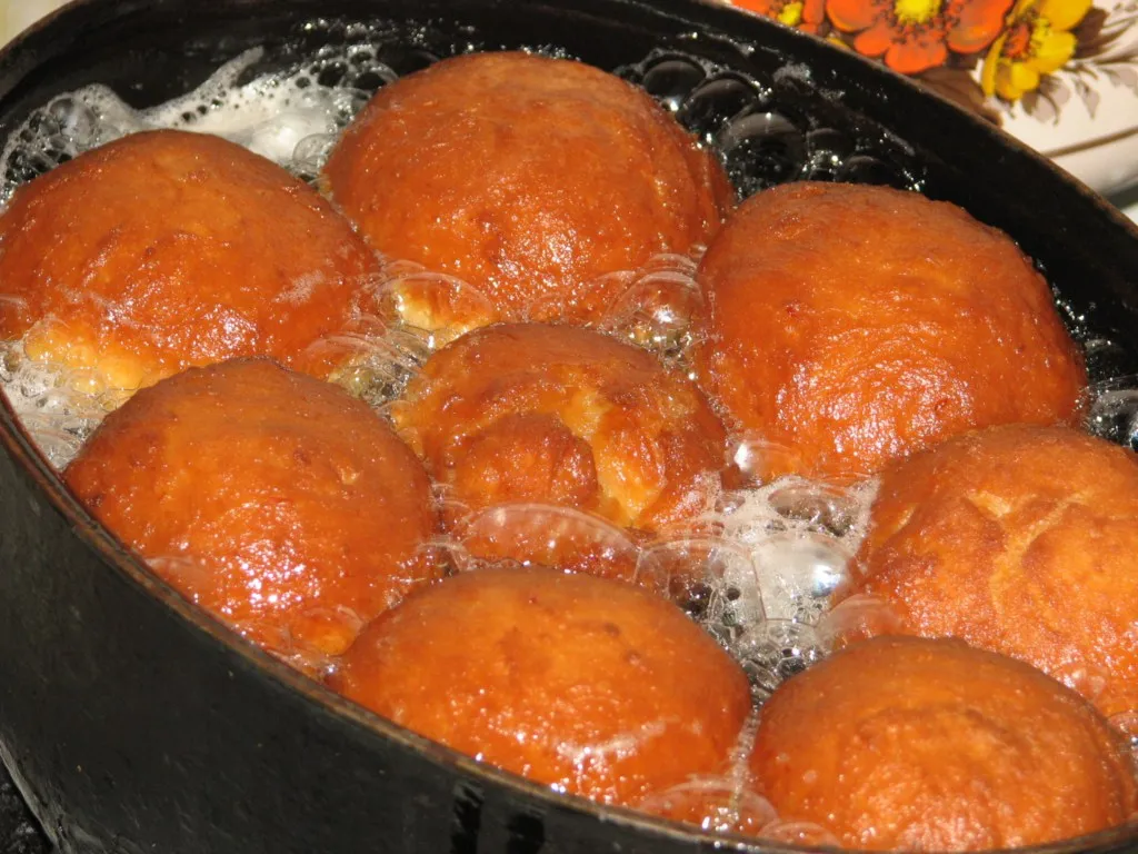 Pączki z pomarańczową skórką