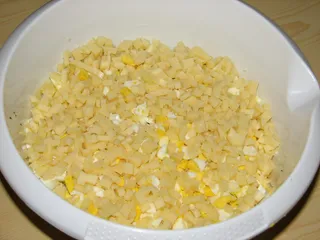 Sałatka wielkanocna z brokułem - 7