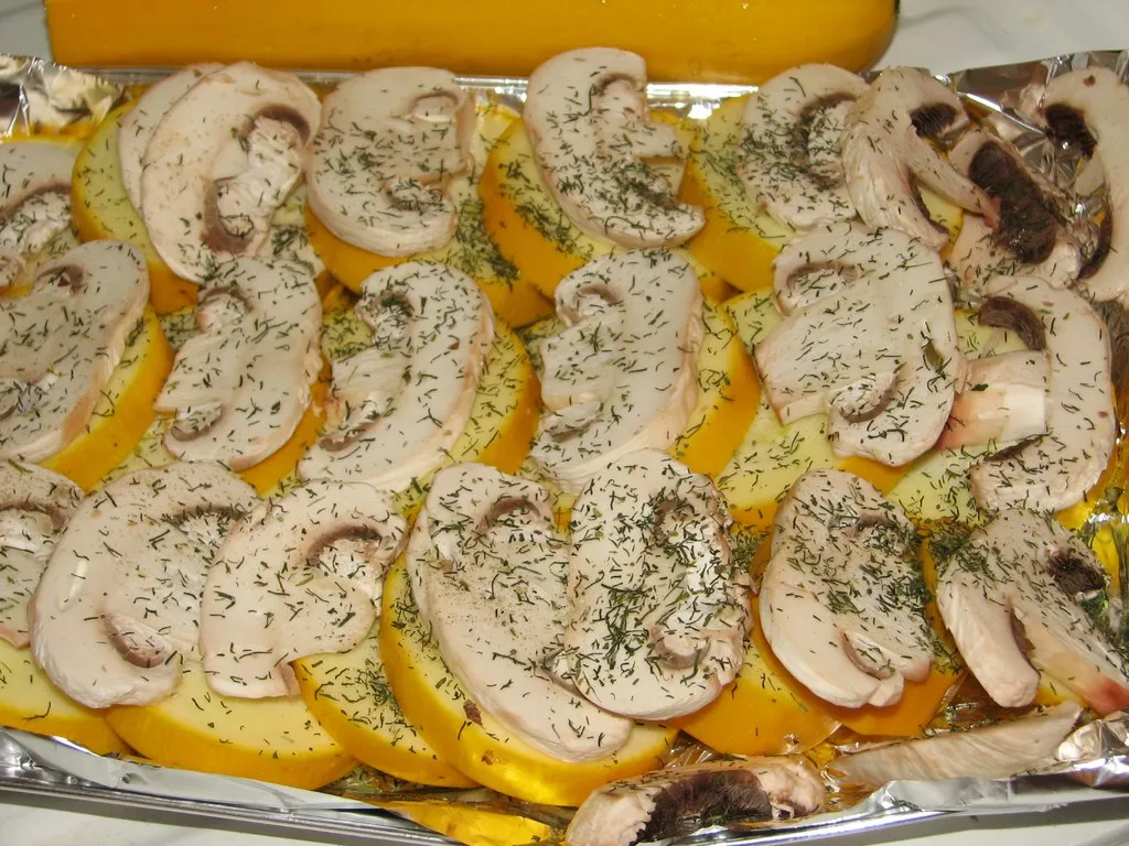 Cukinia z pieczarkami z grilla