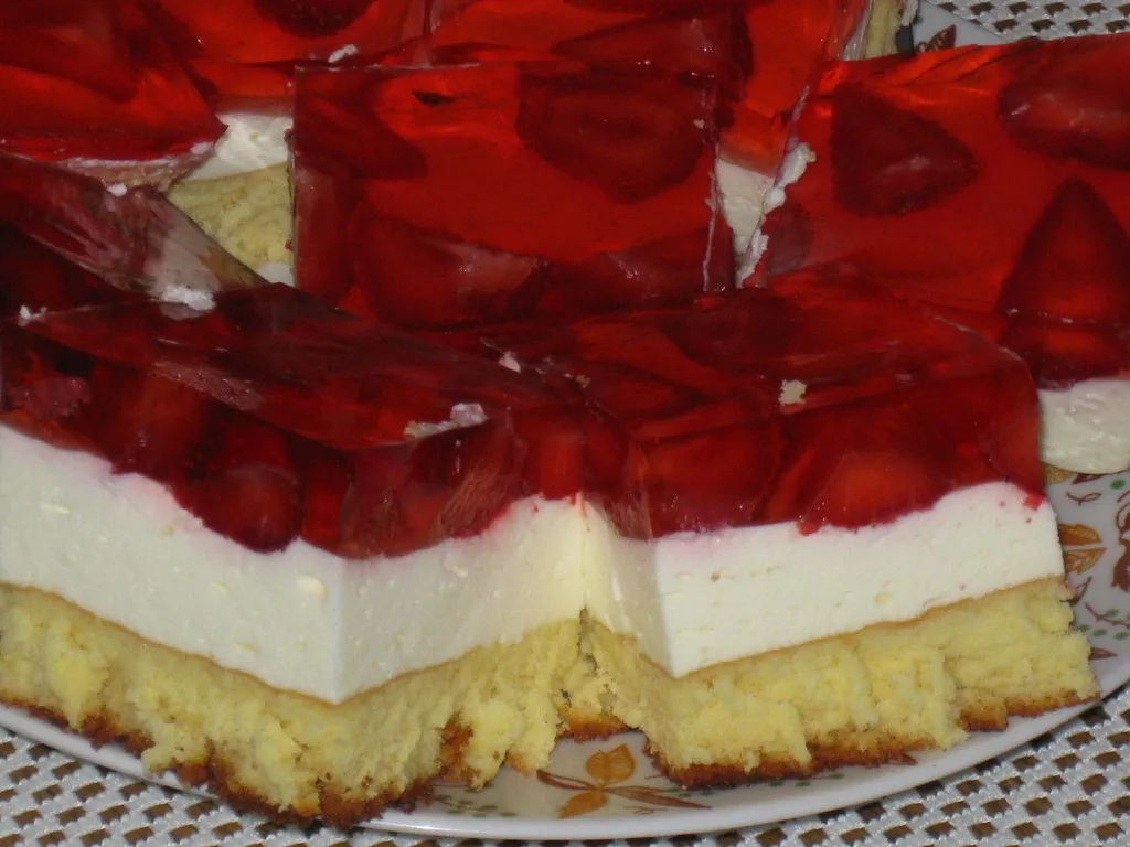 Truskawkowiec z pyszną masą mascarpone