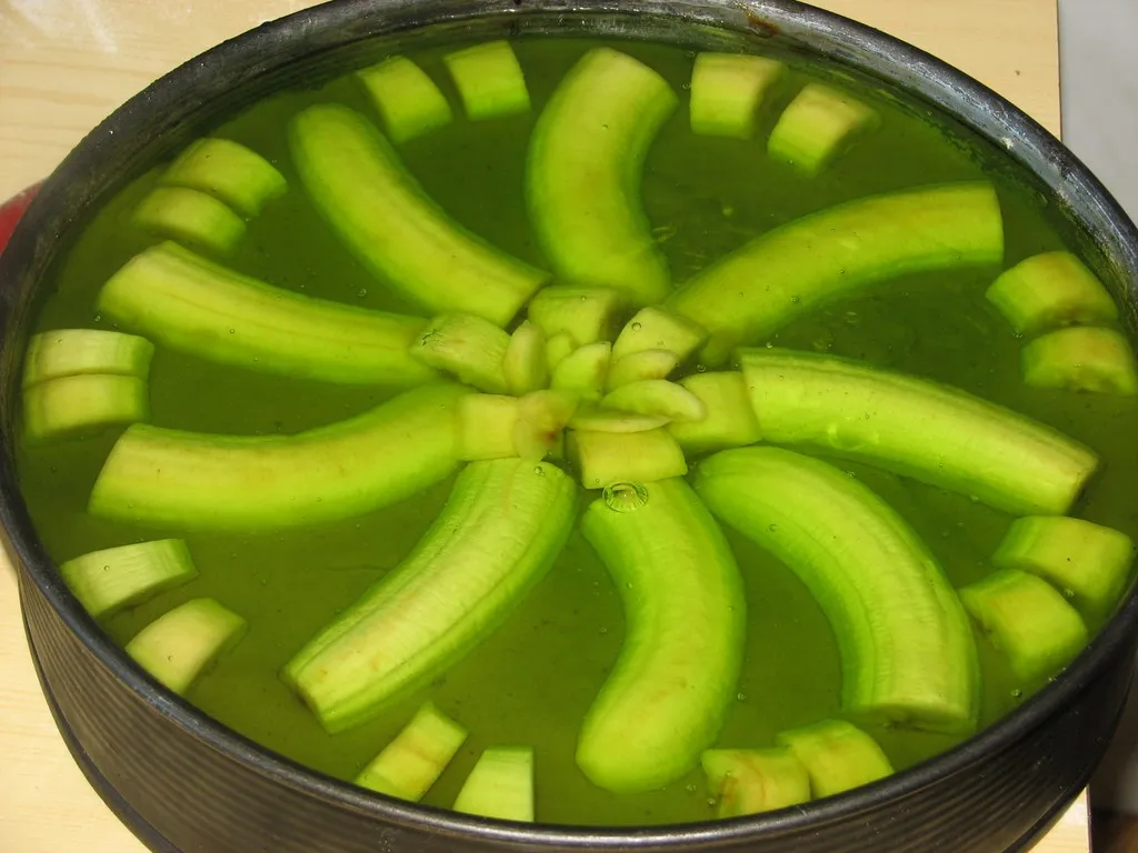 Kakaowy bananowiec z galaretką